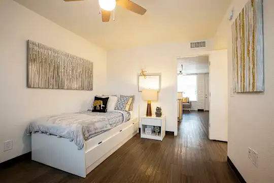 Rise Canyon West - Phoenix, AZ - Photo 20