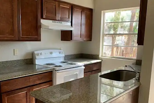 Alto Mesa Apartments - El Paso, TX - Photo 5