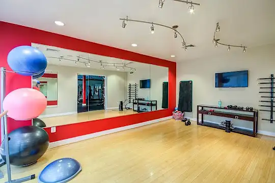 1901 South Charles - Baltimore, MD - Photo 19