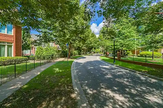 South Bluffs Apartments - Memphis, TN - Photo 51