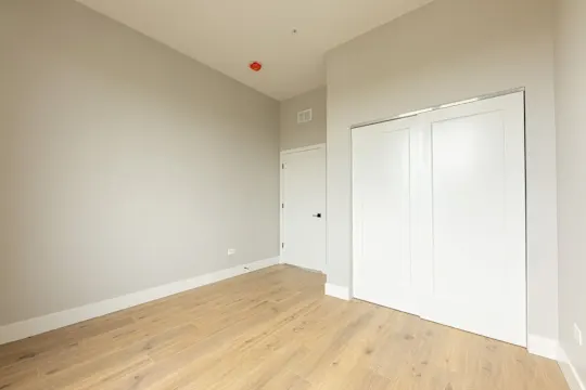 Sixty44 Residences - Chicago, IL - Photo 13