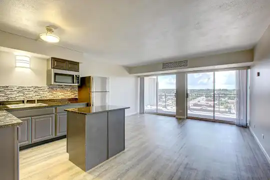 Wellshire - Denver, CO - Photo 1