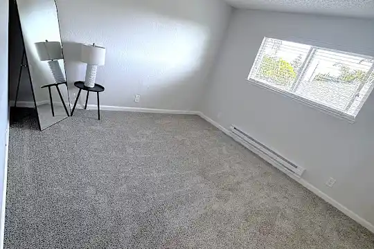 Campbell Plaza Apartments - Campbell, CA - Photo 24