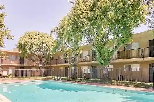 Giardini Bella Apartments - Riverside, CA - Photo 9