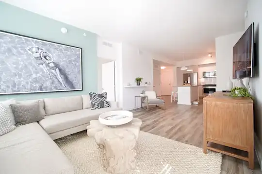 10X Fort Lauderdale - Fort Lauderdale, FL - Photo 4