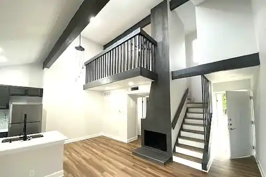 Tramor at Oak Run - Austin, TX - Photo 19