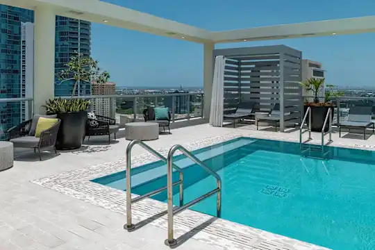 10X Riverwalk (4 West Las Olas) - Fort Lauderdale, FL - Photo 32