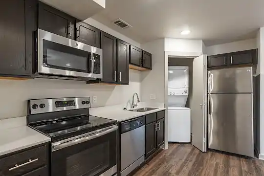 M Street Apartments - Dallas, TX - Photo 4