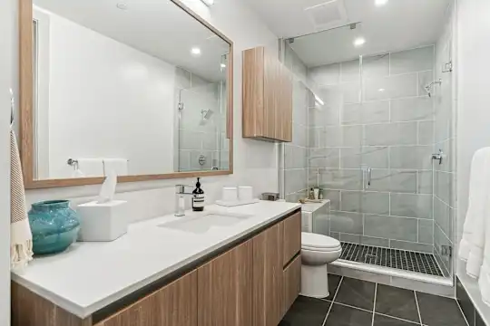 Maple Terrace Residences - Dallas, TX - Photo 22