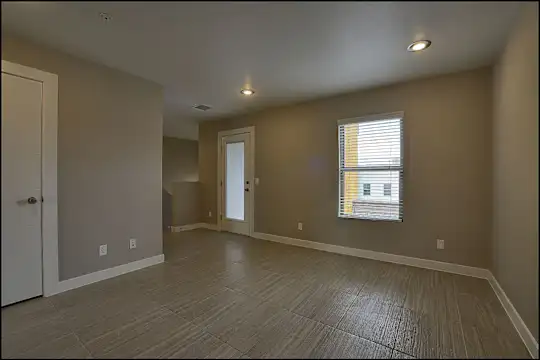 Moderno Village Apartments and Town Homes - El Paso, TX - Photo 28
