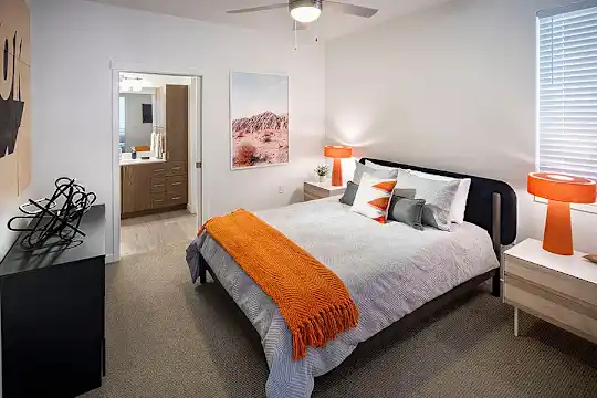 Pace Apartments - Las Vegas, NV - Photo 8
