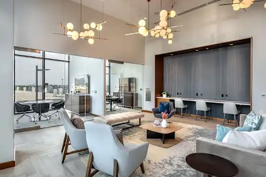 Eastline Residences - Dallas, TX - Photo 17