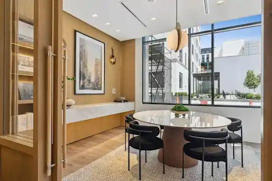 Maple Terrace Residences - Dallas, TX - Photo 7