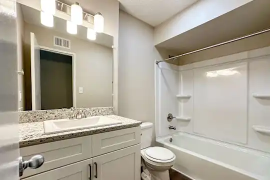 Legacy on Lynnfield - Memphis, TN - Photo 11