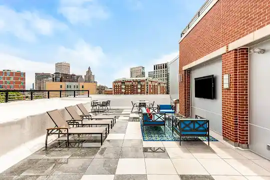 Station Row Apartments - Providence, RI - Photo 17