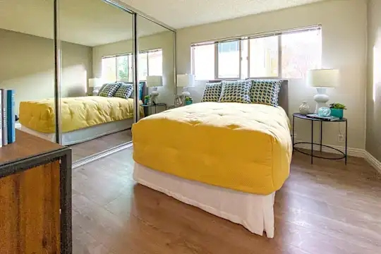 Spring Creek Apartments - Santa Clara, CA - Photo 25