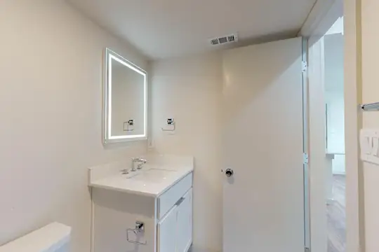 Lakewood Village - Dallas, TX - Photo 37