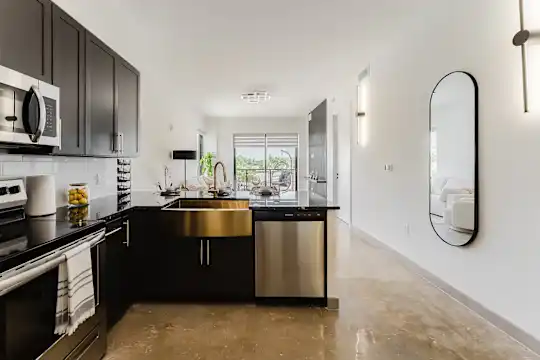Koosh Living at Griffin - Fort Lauderdale, FL - Photo 4