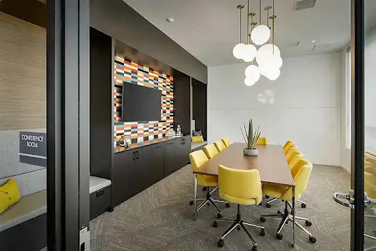Pace Apartments - Las Vegas, NV - Photo 15