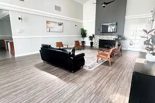 Campbell Plaza Apartments - Campbell, CA - Photo 10