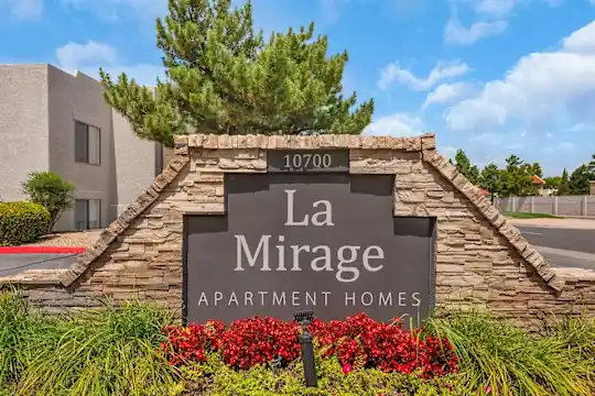 La Mirage Apartment Homes - Albuquerque, NM - Photo 21