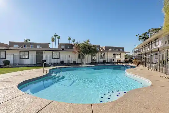 Mariposa Flats - Phoenix, AZ - Photo 22