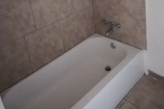 Las Palmas Apartments - Riverside, CA - Photo 4