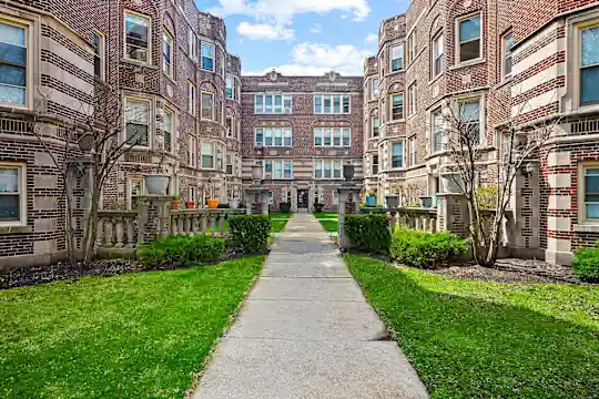 7444 N. Seeley - Chicago, IL - Photo 2