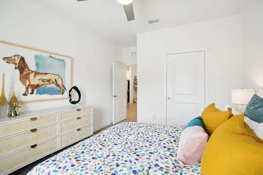 Avion Apartments - Jacksonville, FL - Photo 16