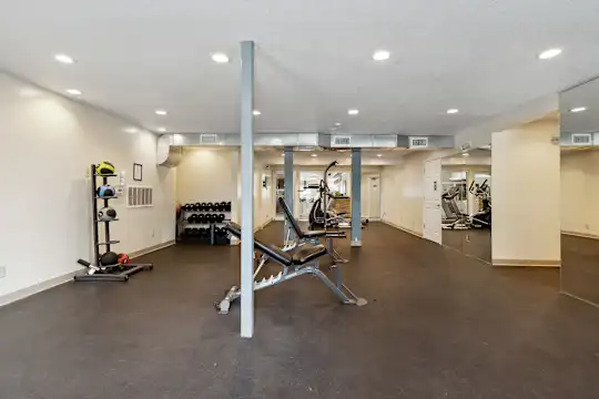 Woodcrest - Kansas City, MO - Photo 24