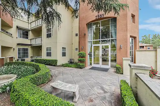 Gadberry Court - San Jose, CA - Photo 17