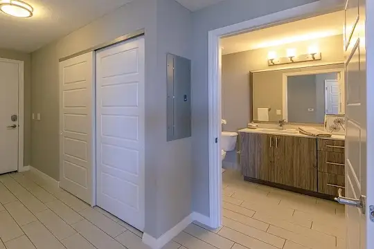 Emera Port Royale - Fort Lauderdale, FL - Photo 16