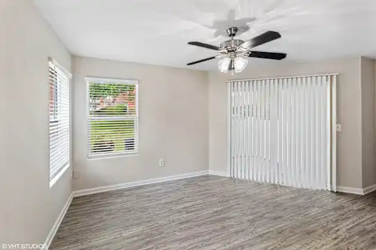 The Nova Apartments - Memphis, TN - Photo 9