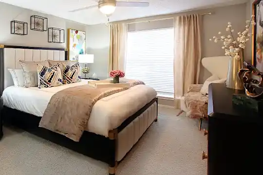 Preston Village Apartments - Dallas, TX - Photo 17
