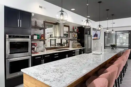 The RED Apartments & Townhomes - Cincinnati, OH - Photo 18
