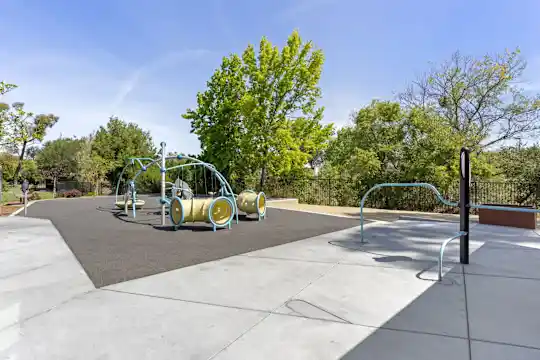 Parkside Terrace - San Jose, CA - Photo 22