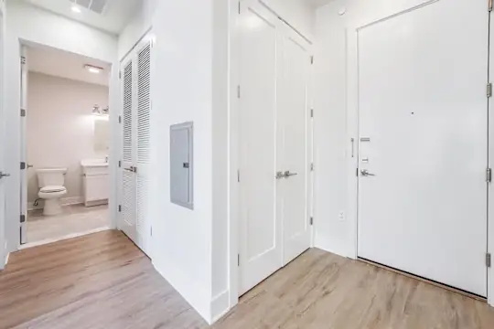 665-669 Grand Street - Jersey City, NJ - Photo 10