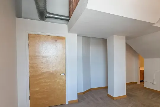 Board of Trade Lofts - Kansas City, MO - Photo 29