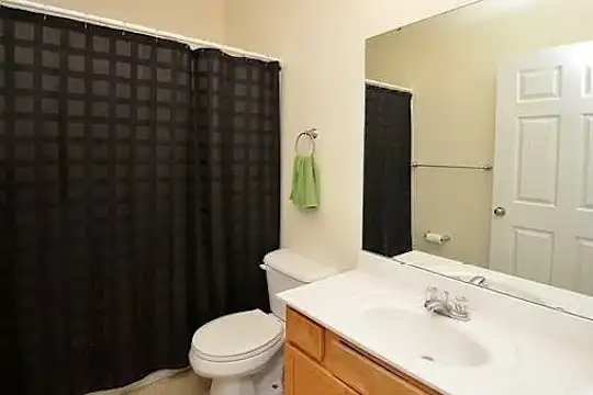 2700 University Ct. - Cincinnati, OH - Photo 4