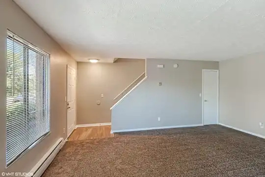 Wyndham Ridge Townhomes - Columbus, OH - Photo 9