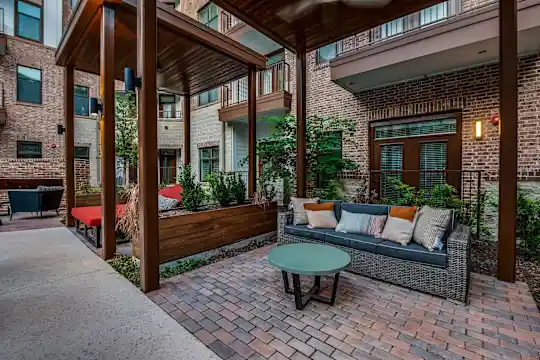 Lenox Dentwood - Dallas, TX - Photo 35