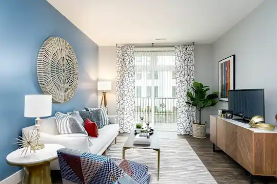 The RED Apartments & Townhomes - Cincinnati, OH - Photo 2