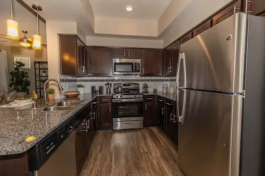 Level 25 at Cactus by Picerne - Las Vegas, NV - Photo 57