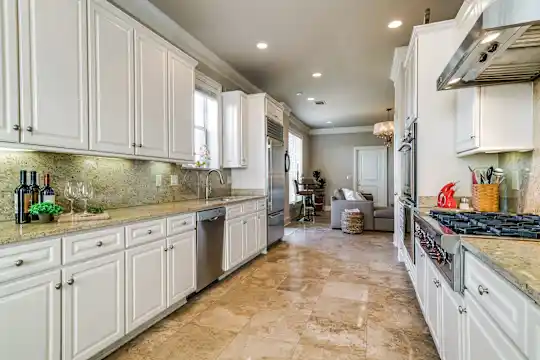 Park Hollow Luxury Residences - Dallas, TX - Photo 14