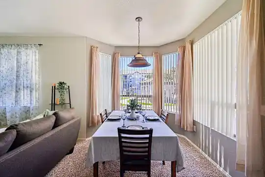 The Villas at Camelback Crossing - Glendale, AZ - Photo 22