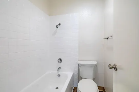 Casa Real - San Jose, CA - Photo 9