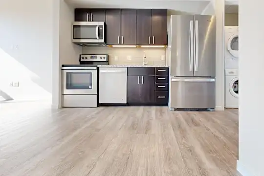 Innova Apartments - Cleveland, OH - Photo 20