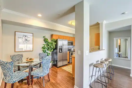 Stone Canyon Apartments - Riverside, CA - Photo 2