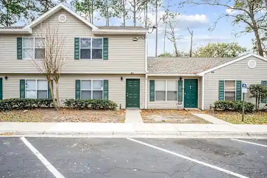 Hampton Ridge Apartments - Jacksonville, FL - Photo 3