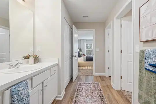 North Pointe Residences - Jacksonville, FL - Photo 12
